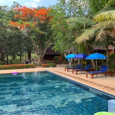 Faasai Resort & Spa Ban Nong Nam Khao Экстерьер фото